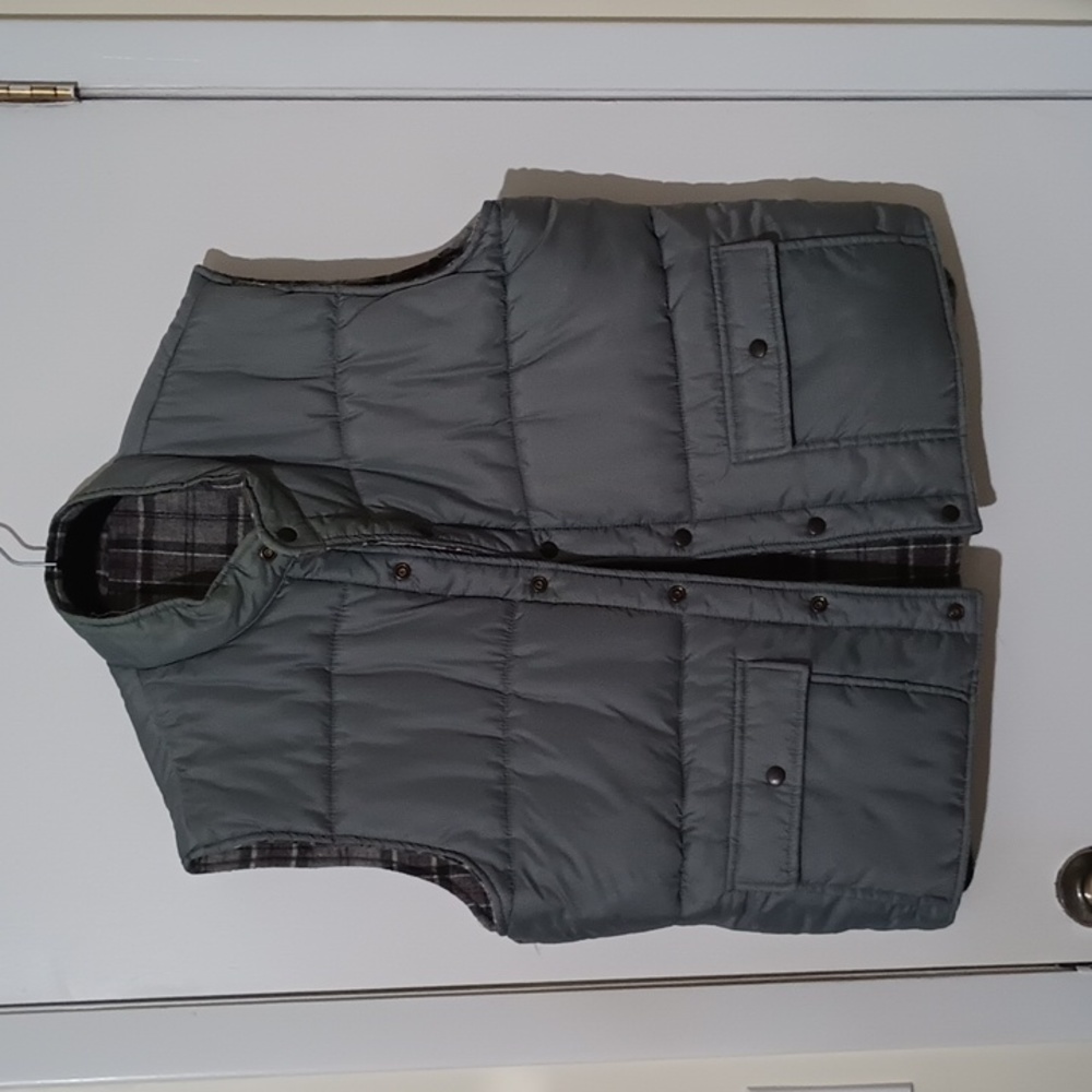 XL mens reversible wool vest by ENRO